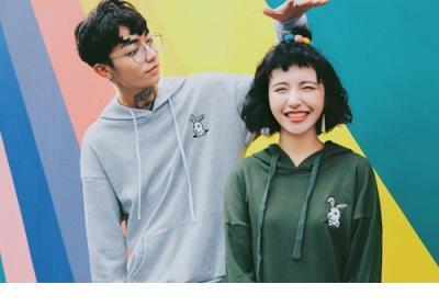 爱情伤感英文个性签名、hug